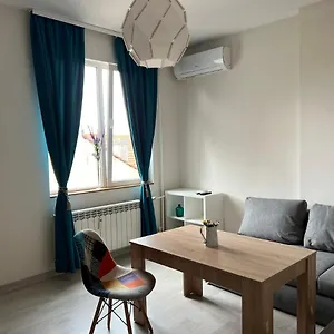 Apartment Vitosha 60, Sofia