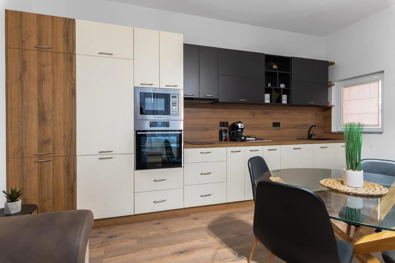 Appartamento La Luna - High-End 2Bd Flat In The Top Centre By Flat Mаnager Sofia